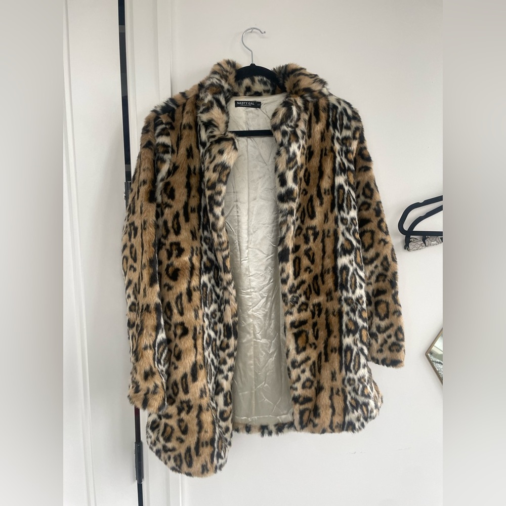 Nasty Gal Faux Fur Leopard Coat Size Small